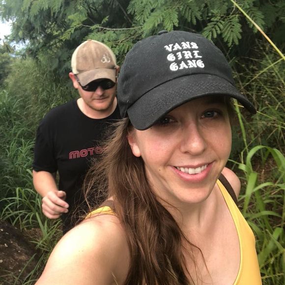 Meet your Posher, Alison - Picture 1 of 1